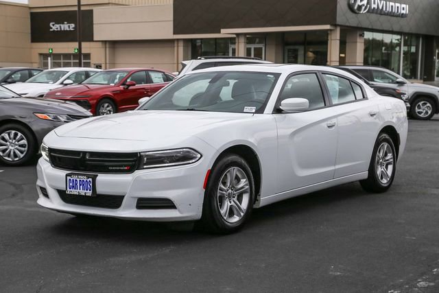 Used 2022 Dodge Charger SXT w/ Leather Interior Group image 4