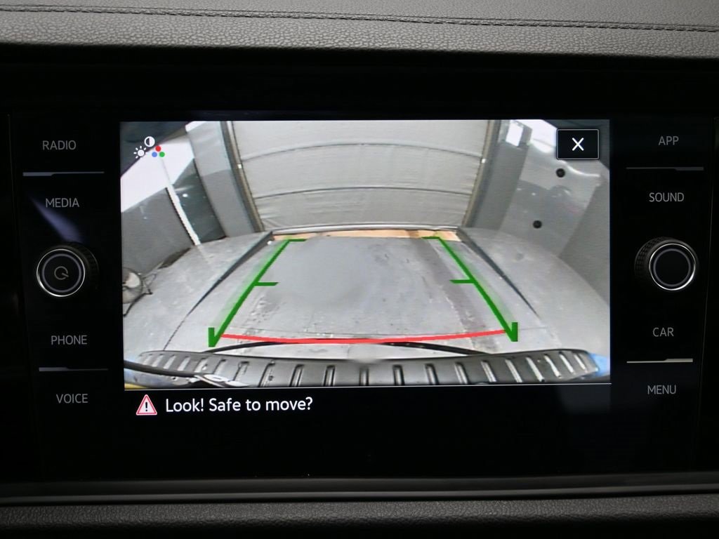 Used 2024 Volkswagen Jetta GLI Autobahn image 22