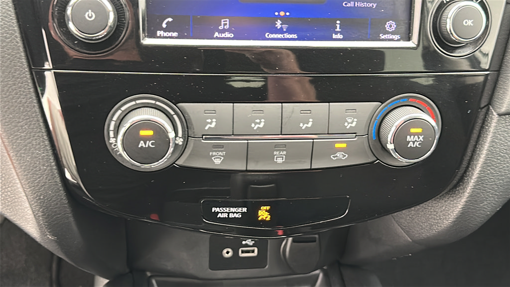 Used 2020 Nissan Rogue S w/ Special Edition Package AWD/4WD image 17
