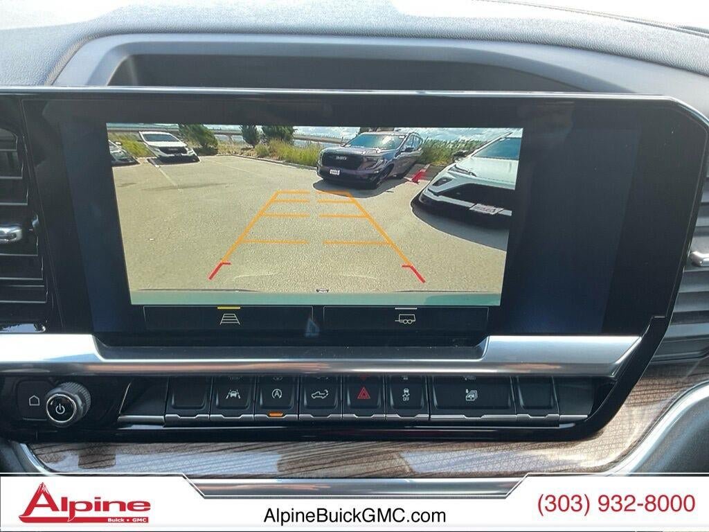Used 2025 Chevrolet Silverado 1500 LT AWD/4WD image 18