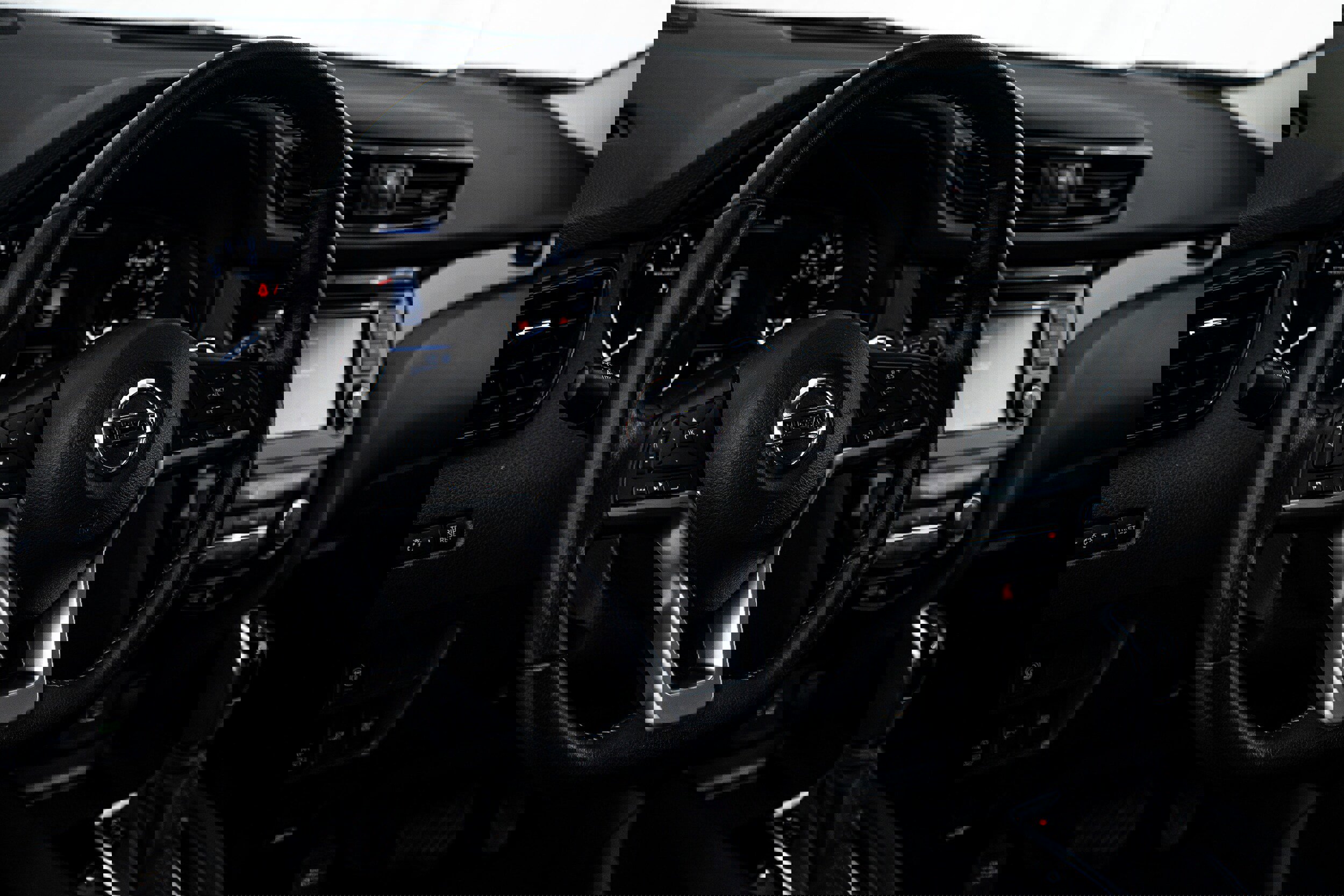 Used 2020 Nissan Rogue Sport SV w/ All-Weather Package image 11