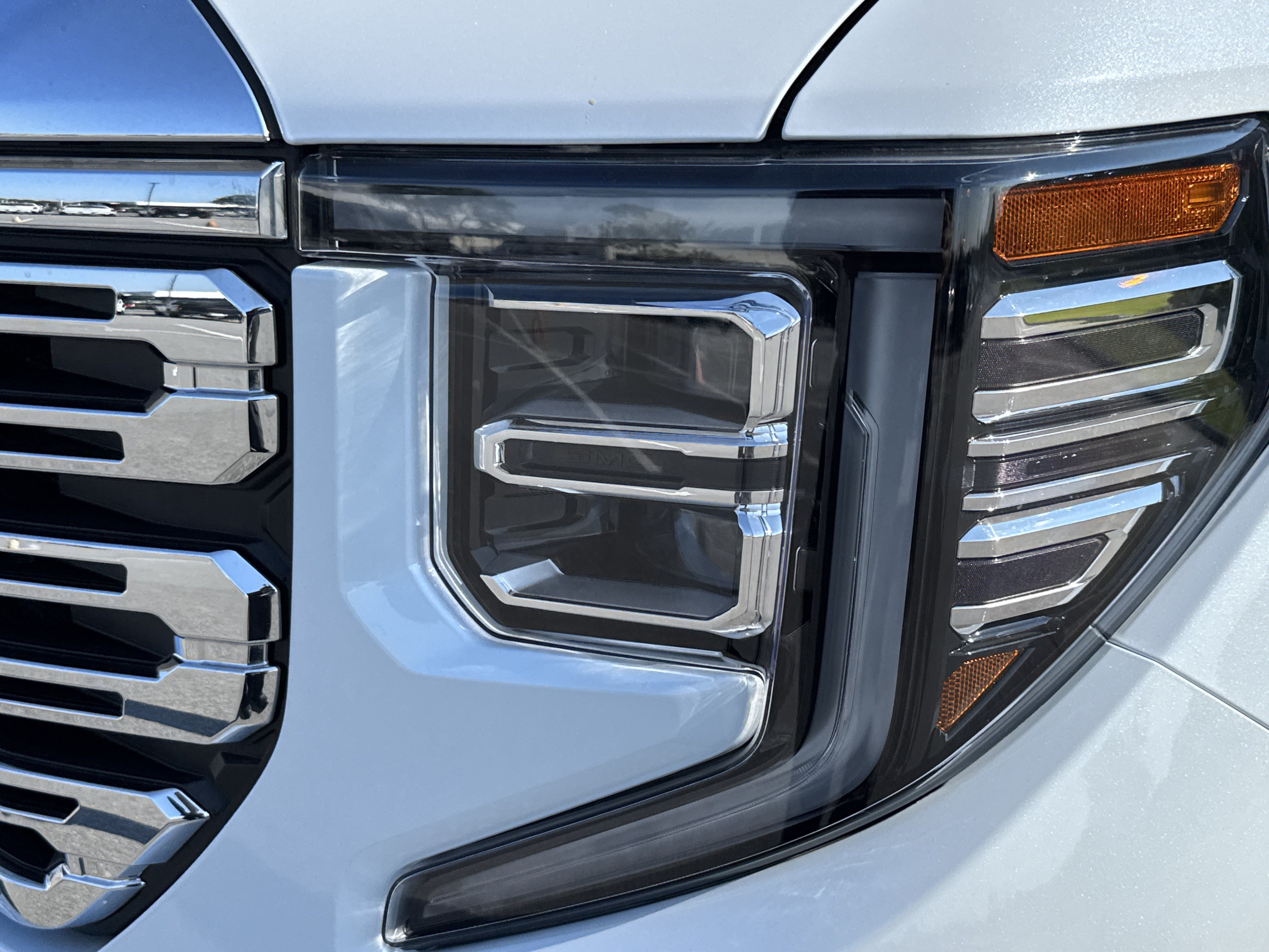 Used 2026 GMC Sierra 1500 Denali AWD/4WD image 6