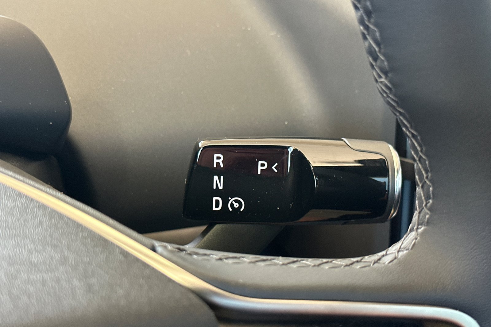 New 2026 Volvo EX30 Plus w/ Climate Package AWD/4WD image 18
