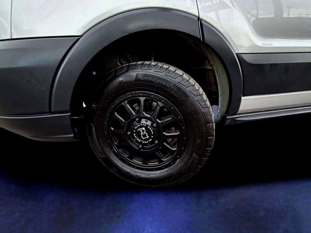 Used 2016 Ford Transit 250 148 Low Roof image 19