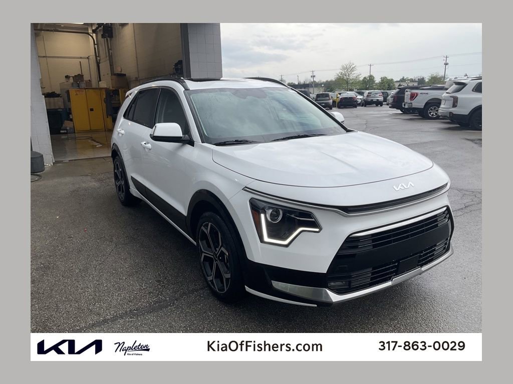 Certified 2025 Kia Niro EX Touring