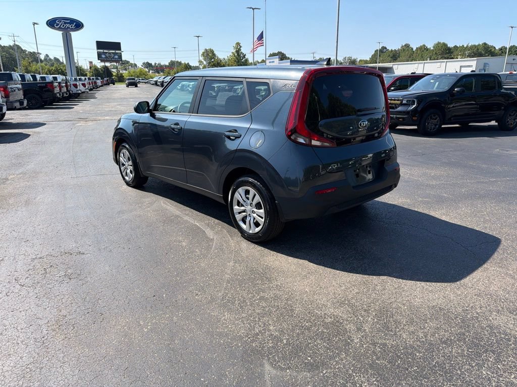 Used 2020 Kia Soul LX FWD image 5