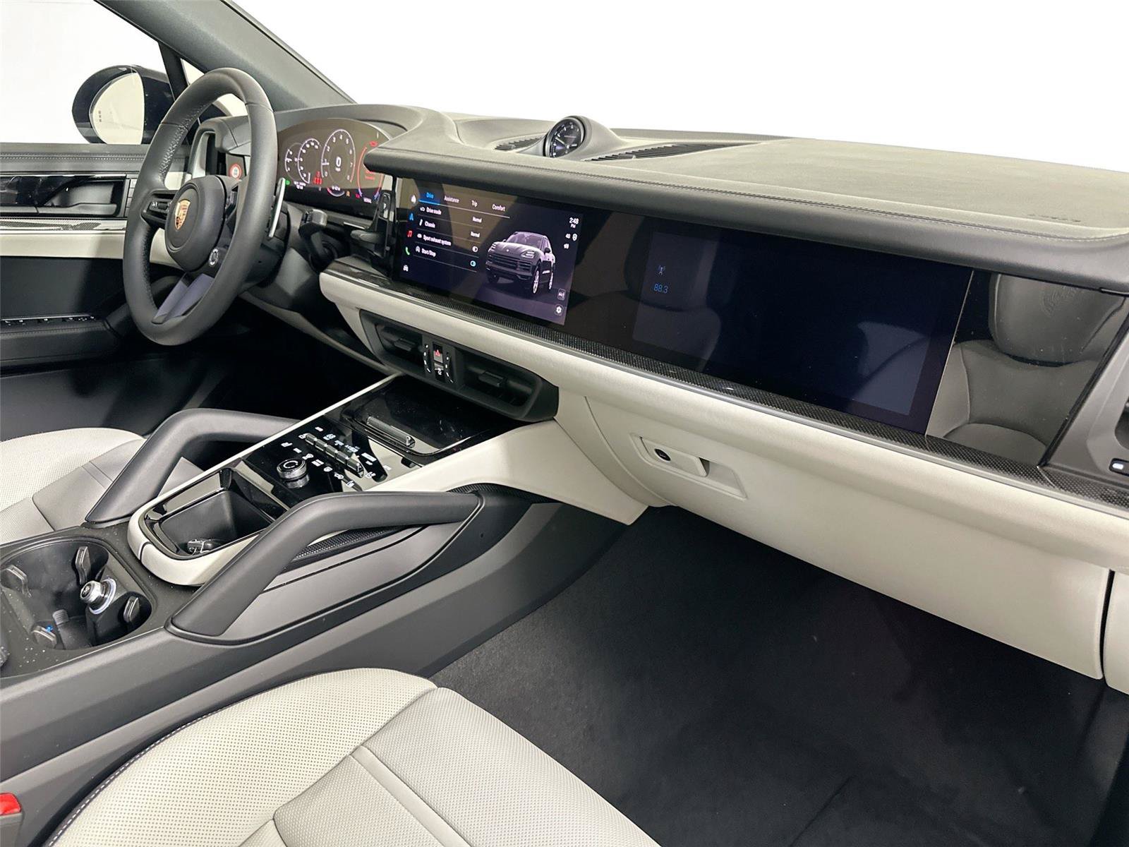 Certified 2026 Porsche Cayenne Coupe AWD/4WD image 29