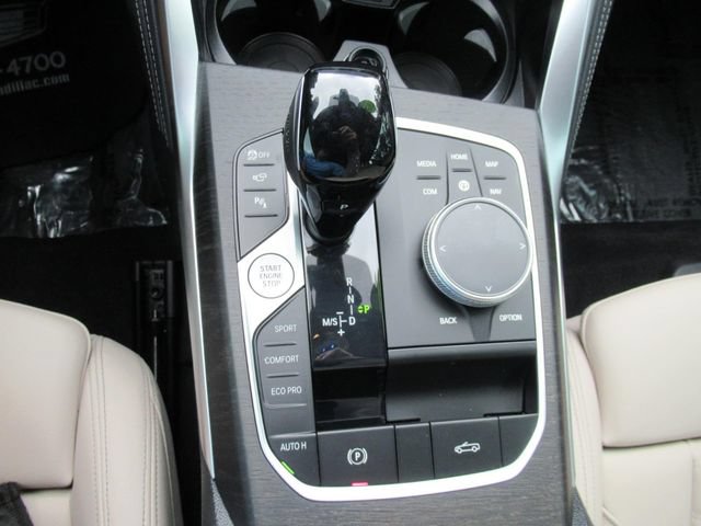 Used 2023 BMW M440i Convertible w/ Premium Package RWD image 26