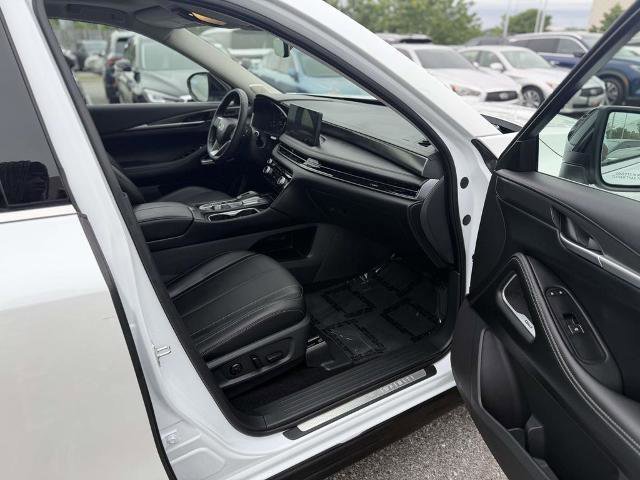Certified 2026 INFINITI QX60 Luxe w/ Cargo Package AWD/4WD image 14
