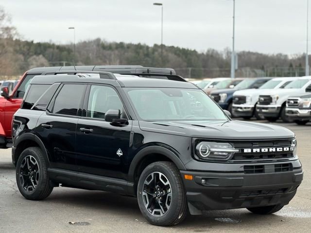 Certified 2021 Ford Bronco Sport Outer Banks w/ Outer Banks Package (96D) image 36