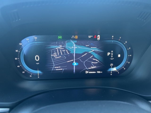 Certified 2025 Volvo XC60 B5 Plus image 20