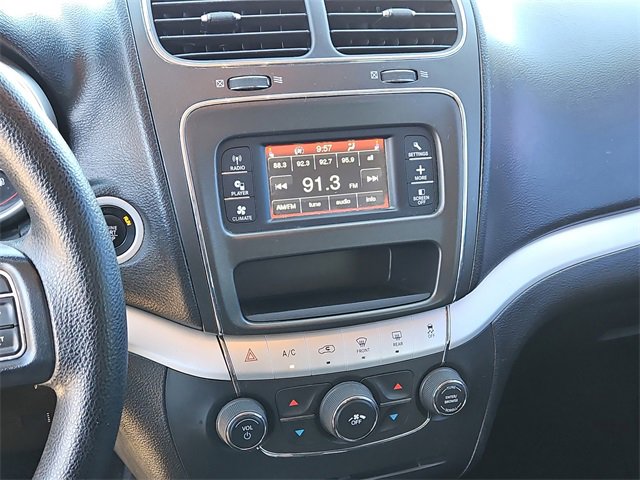 Used 2017 Dodge Journey SE w/ Flexible Seating Group image 21