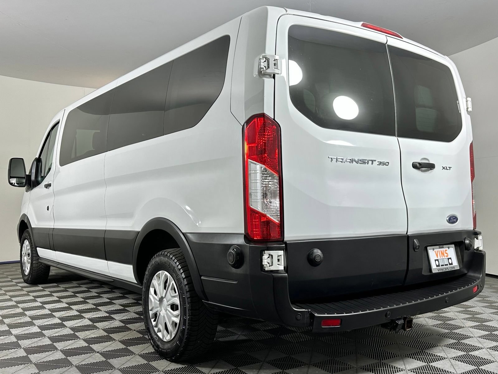 Used 2019 Ford Transit 350 XLT RWD image 34