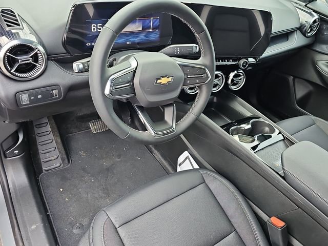 New 2025 Chevrolet Blazer EV LT image 11