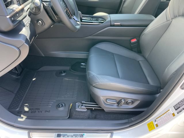 New 2026 Toyota Crown Platinum AWD/4WD image 10