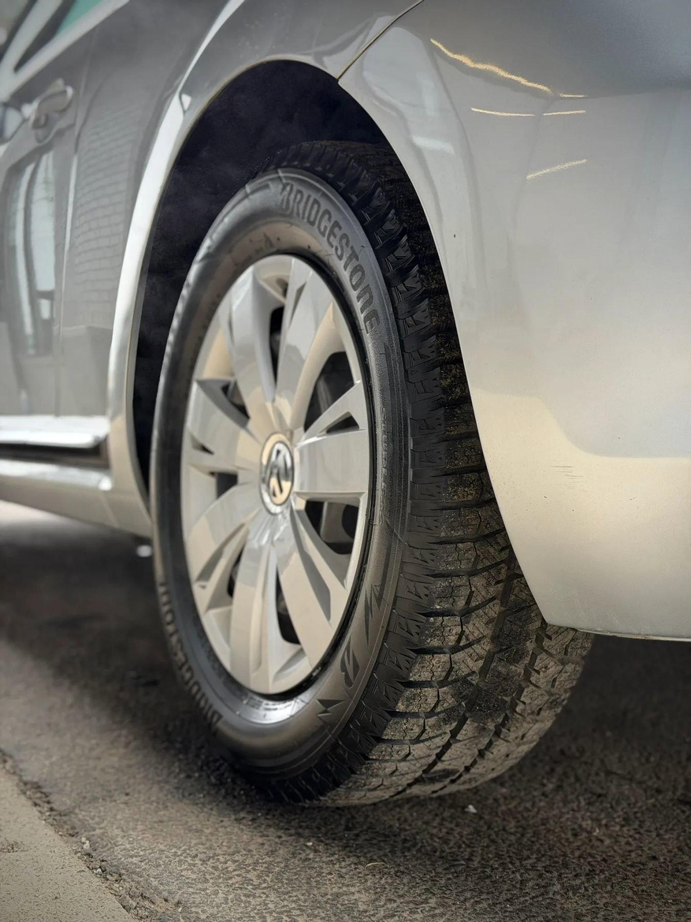 Used 2013 Volkswagen Beetle 2.0T image 21