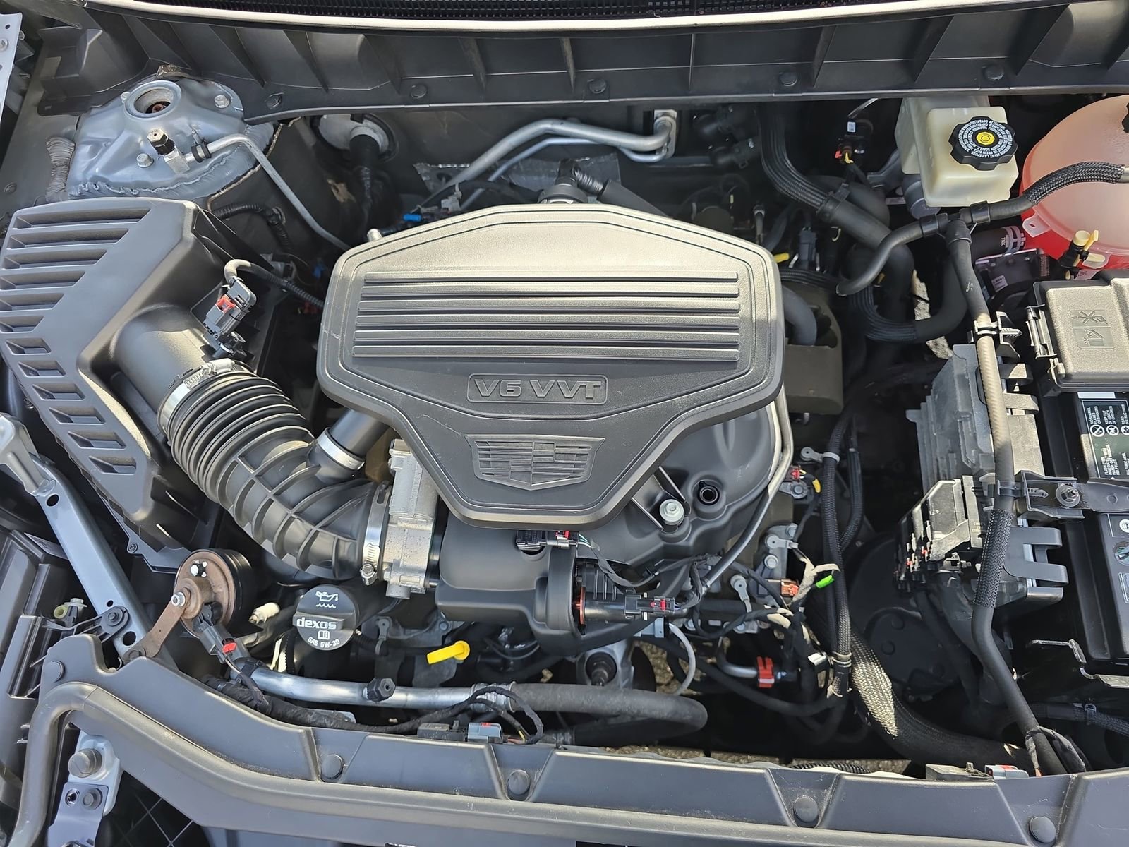 Used 2018 Cadillac XT5 FWD image 36