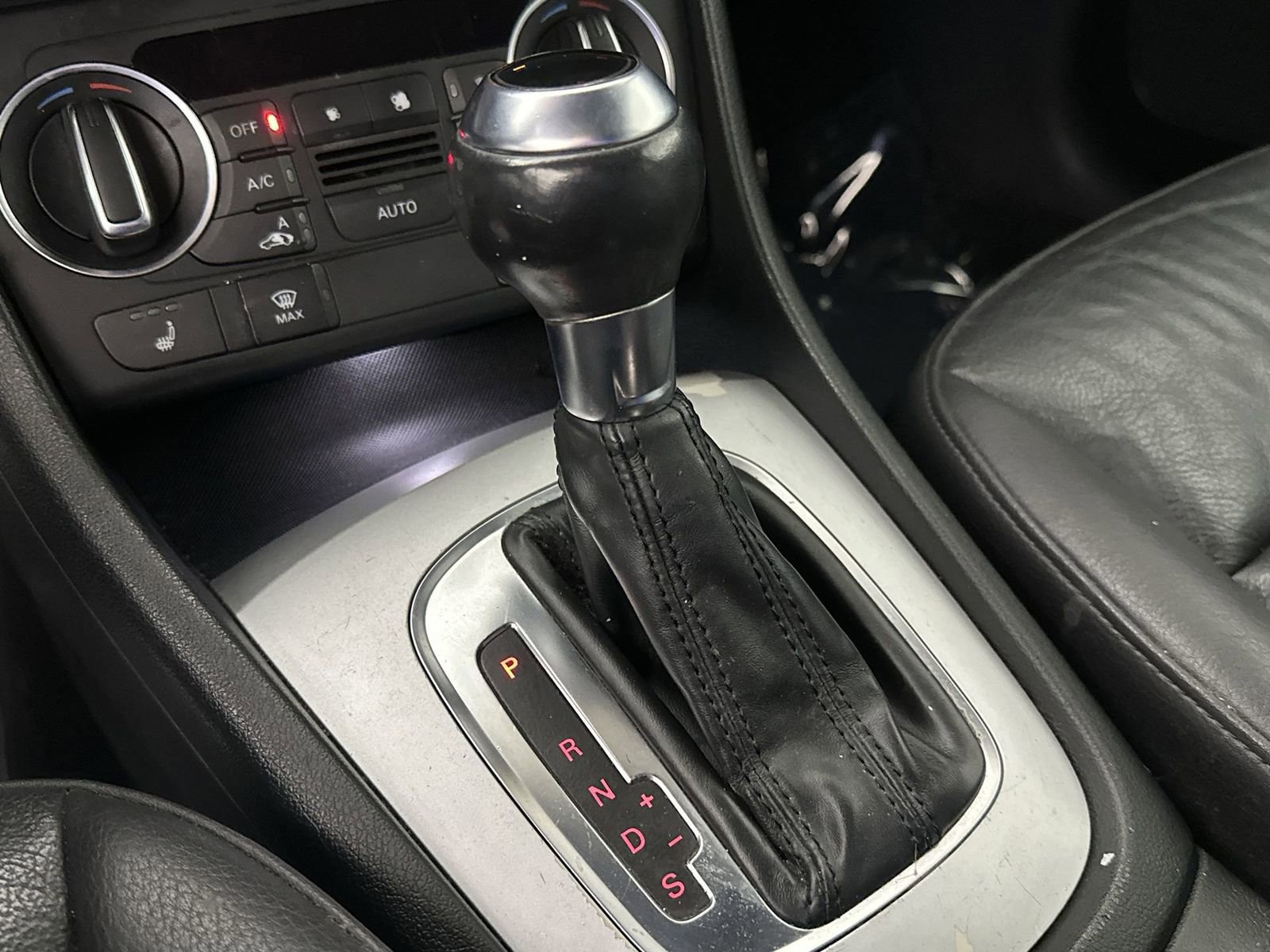 Used 2018 Audi Q3 2.0T Premium FWD image 20