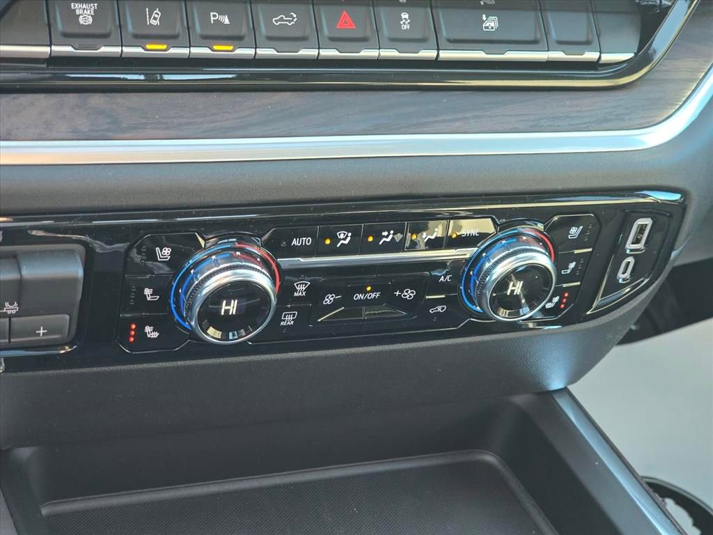 New 2026 GMC Sierra 2500 SLT w/ SLT Convenience Package image 16