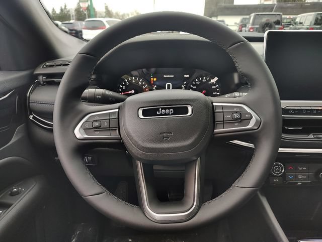New 2026 Jeep Compass Latitude AWD/4WD image 13