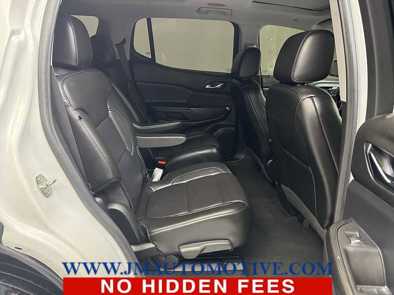 Used 2020 GMC Acadia SLT w/ Driver Alert Package II image 21