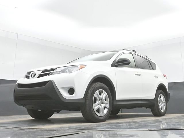 Used 2015 Toyota RAV4 LE AWD/4WD image 40