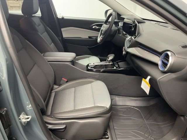 New 2026 Chevrolet Trax LT w/ LT Convenience Package image 23