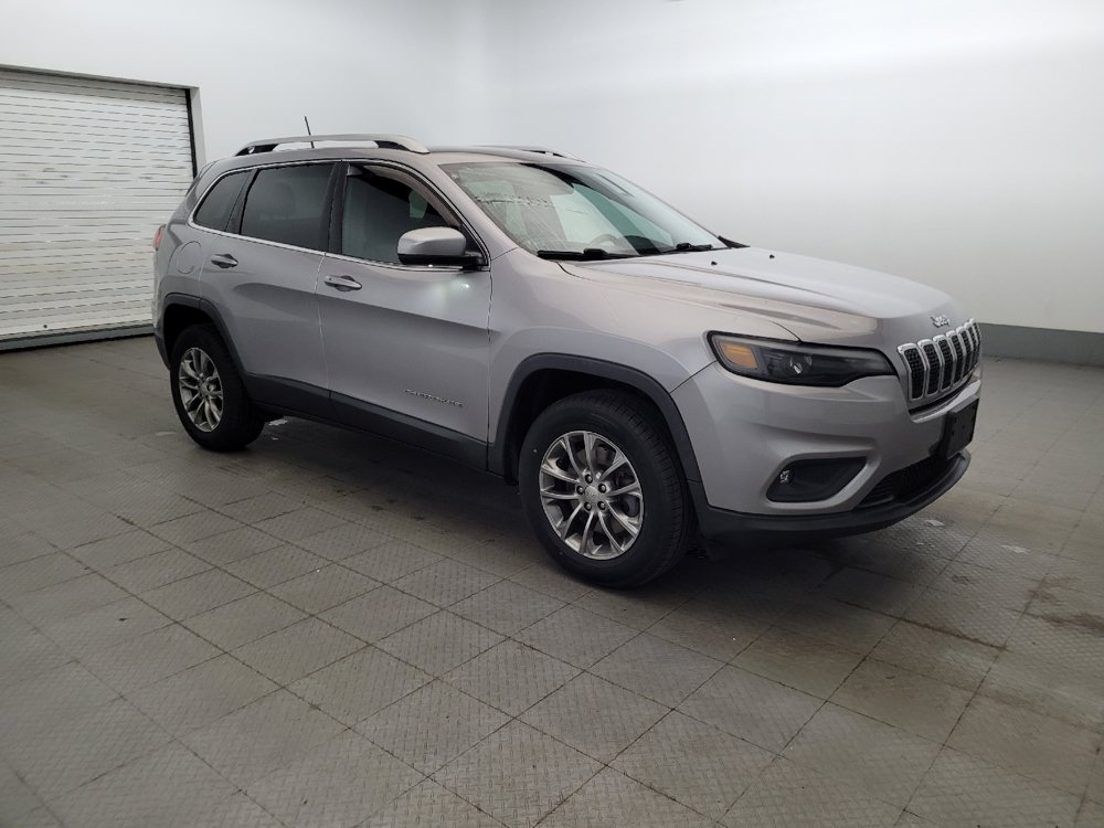 Used 2019 Jeep Cherokee Latitude Plus AWD/4WD image 11