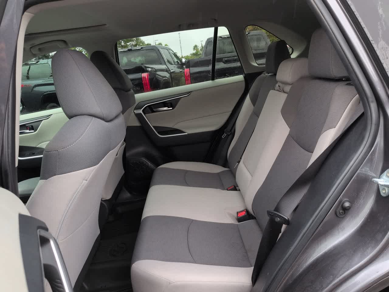 Used 2025 Toyota RAV4 XLE w/ Convenience Package FWD image 13