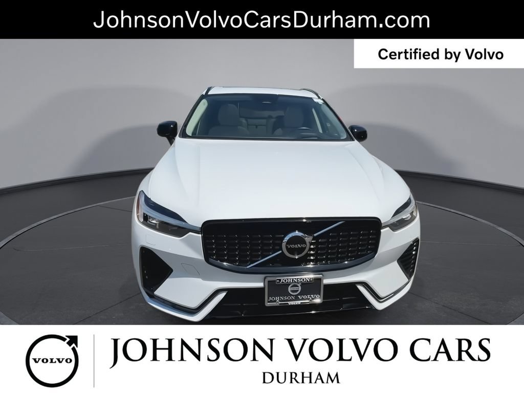 Certified 2024 Volvo XC60 B5 Ultimate w/ Protection Package Premier AWD/4WD image 3