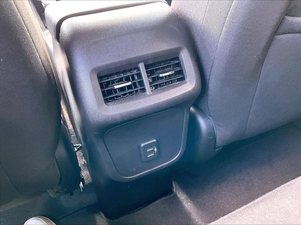 Used 2024 Chevrolet Equinox LT FWD image 12