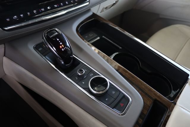 Certified 2023 Cadillac Escalade ESV Premium Luxury Platinum image 22