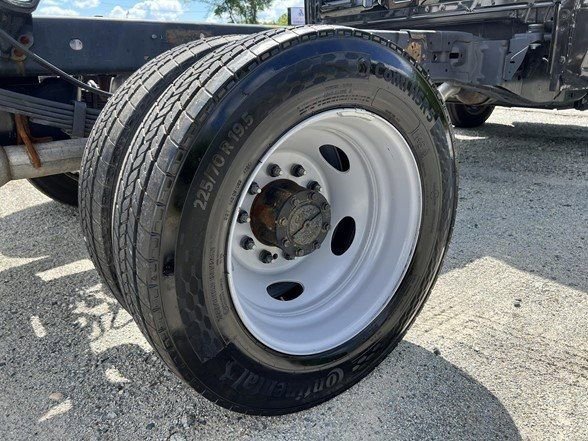 Used 2025 Ford F450 XLT image 45