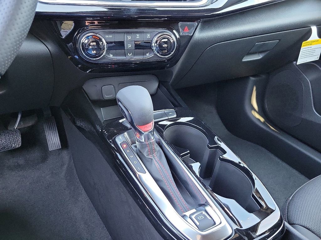 New 2026 Chevrolet Trax RS w/ Driver Confidence Package image 17