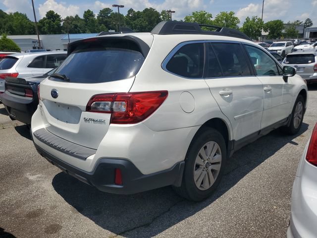 Used 2019 Subaru Outback 2.5i Premium w/ Popular Package #2 AWD/4WD image 10
