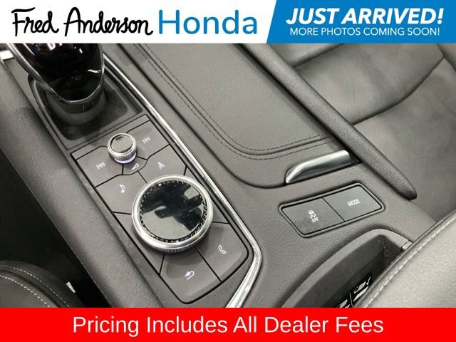 Used 2024 Cadillac XT6 Sport w/ Technology Package AWD/4WD image 13