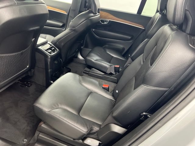 Used 2024 Volvo XC90 T8 Plus w/ Protection Package Premier AWD/4WD image 11