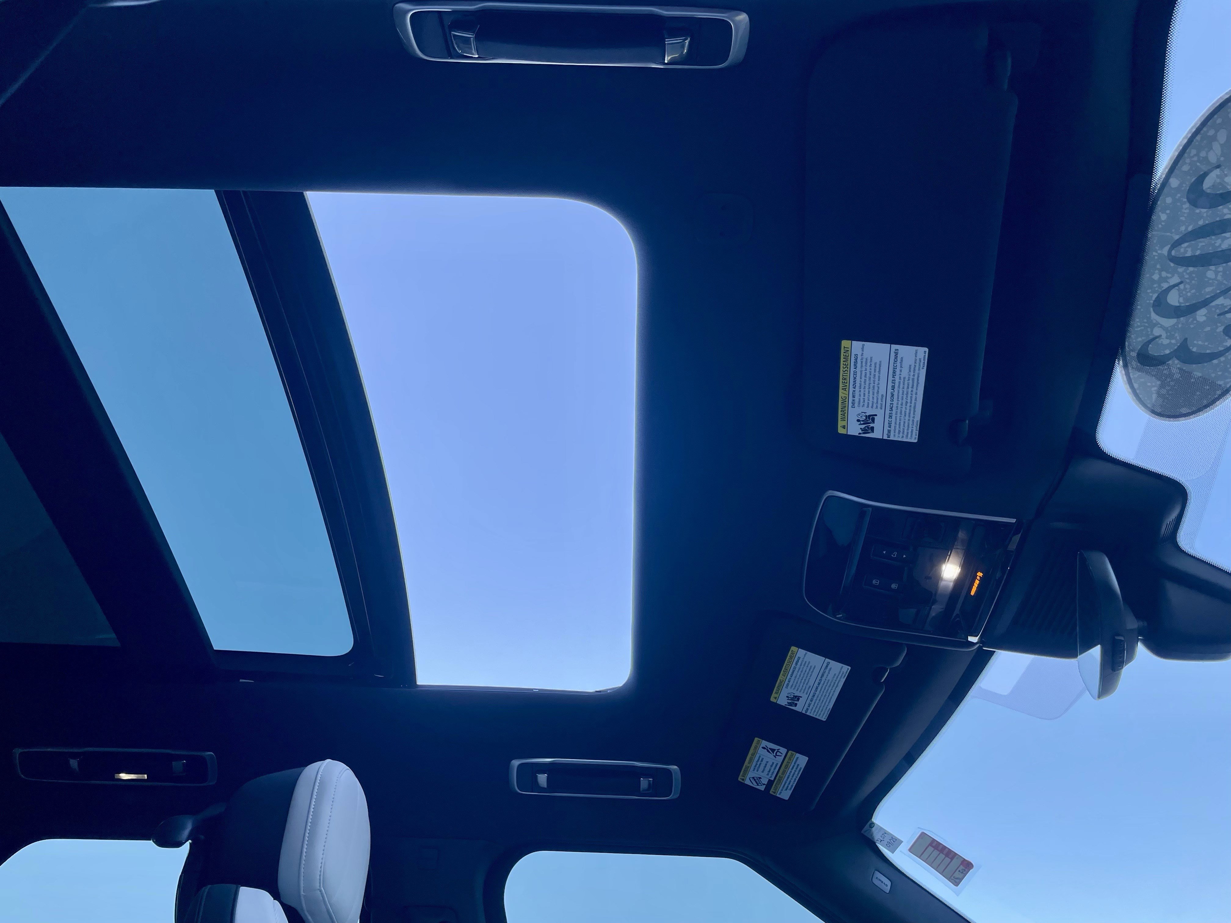 Certified 2023 Land Rover Range Rover Sport SE Dynamic image 17