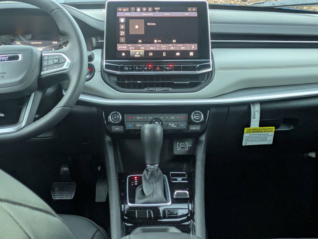 New 2026 Jeep Compass Limited AWD/4WD image 25