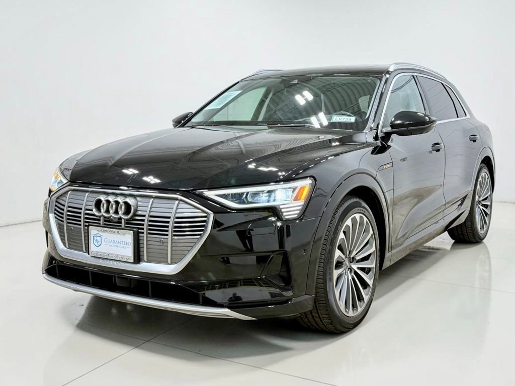 Used 2019 Audi e-tron Prestige w/ Prestige Package AWD/4WD image 7