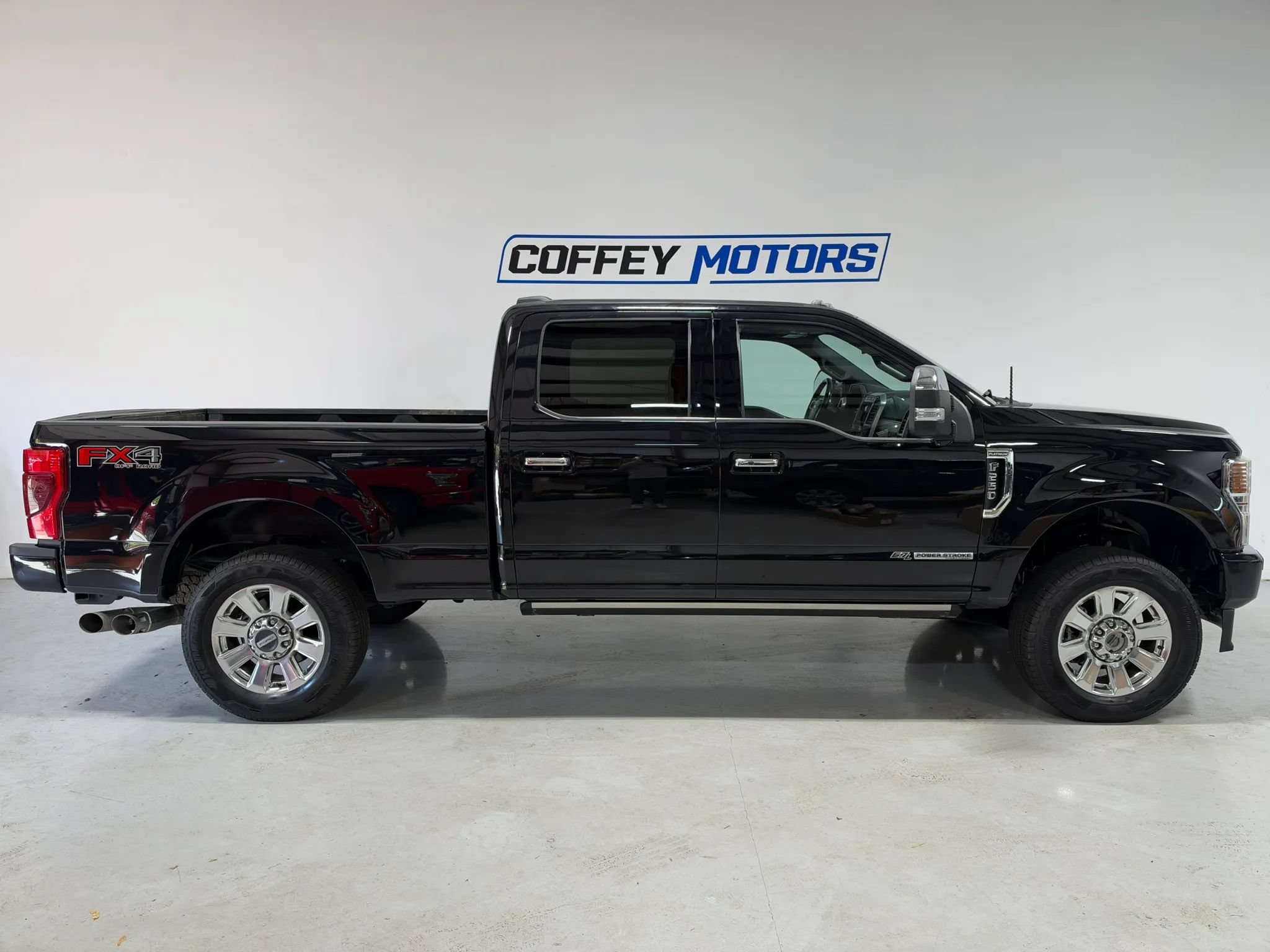Used 2020 Ford F250 Platinum AWD/4WD image 7