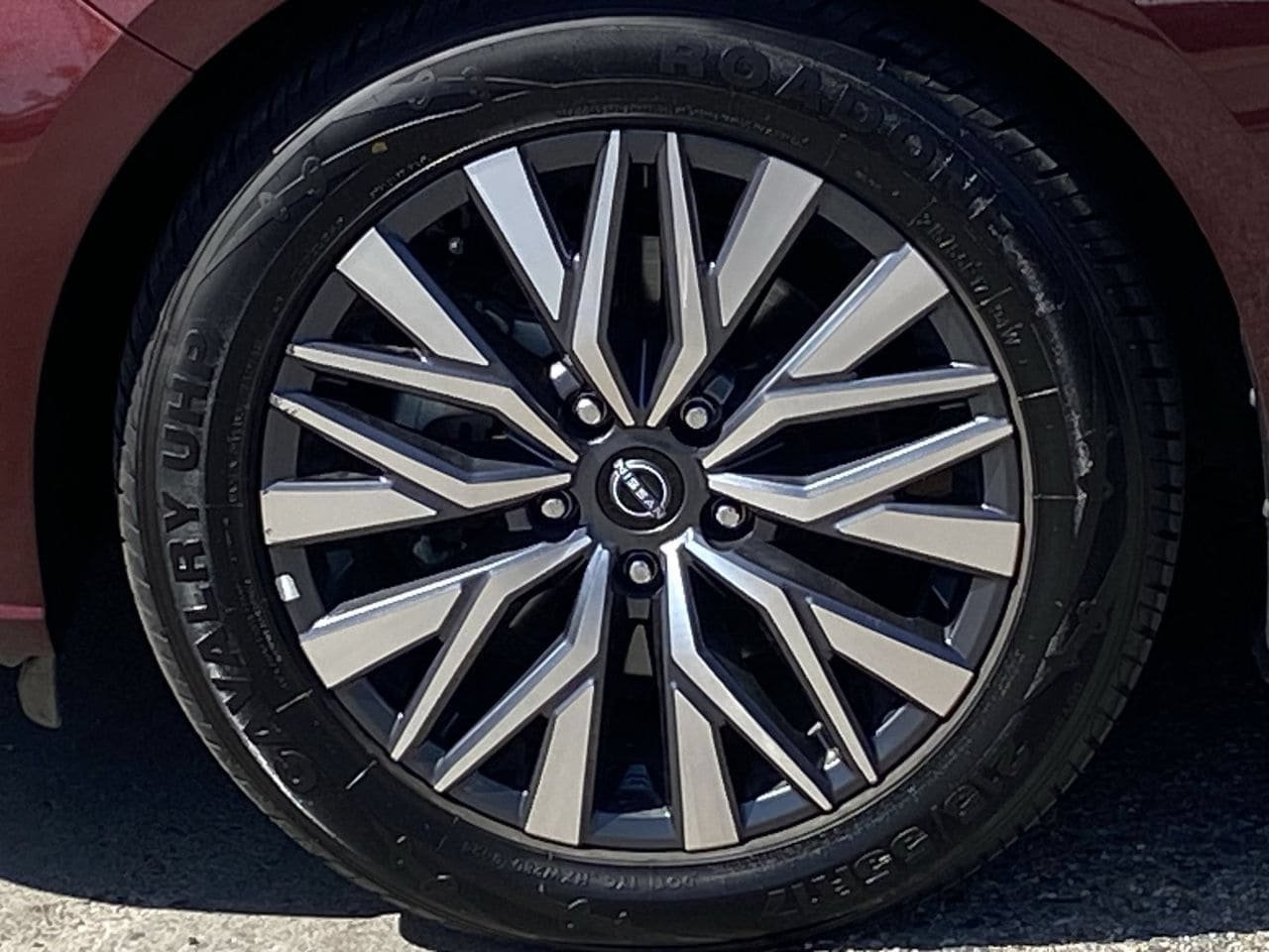 Certified 2025 Nissan Altima 2.5 SV FWD image 8