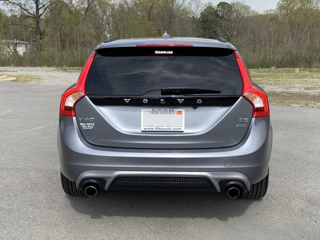 Used 2018 Volvo V60 T5 Dynamic w/ Vision Package AWD/4WD image 6
