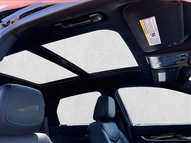 Used 2021 Cadillac XT5 Premium Luxury w/ LPO, Floor Liner Package image 16