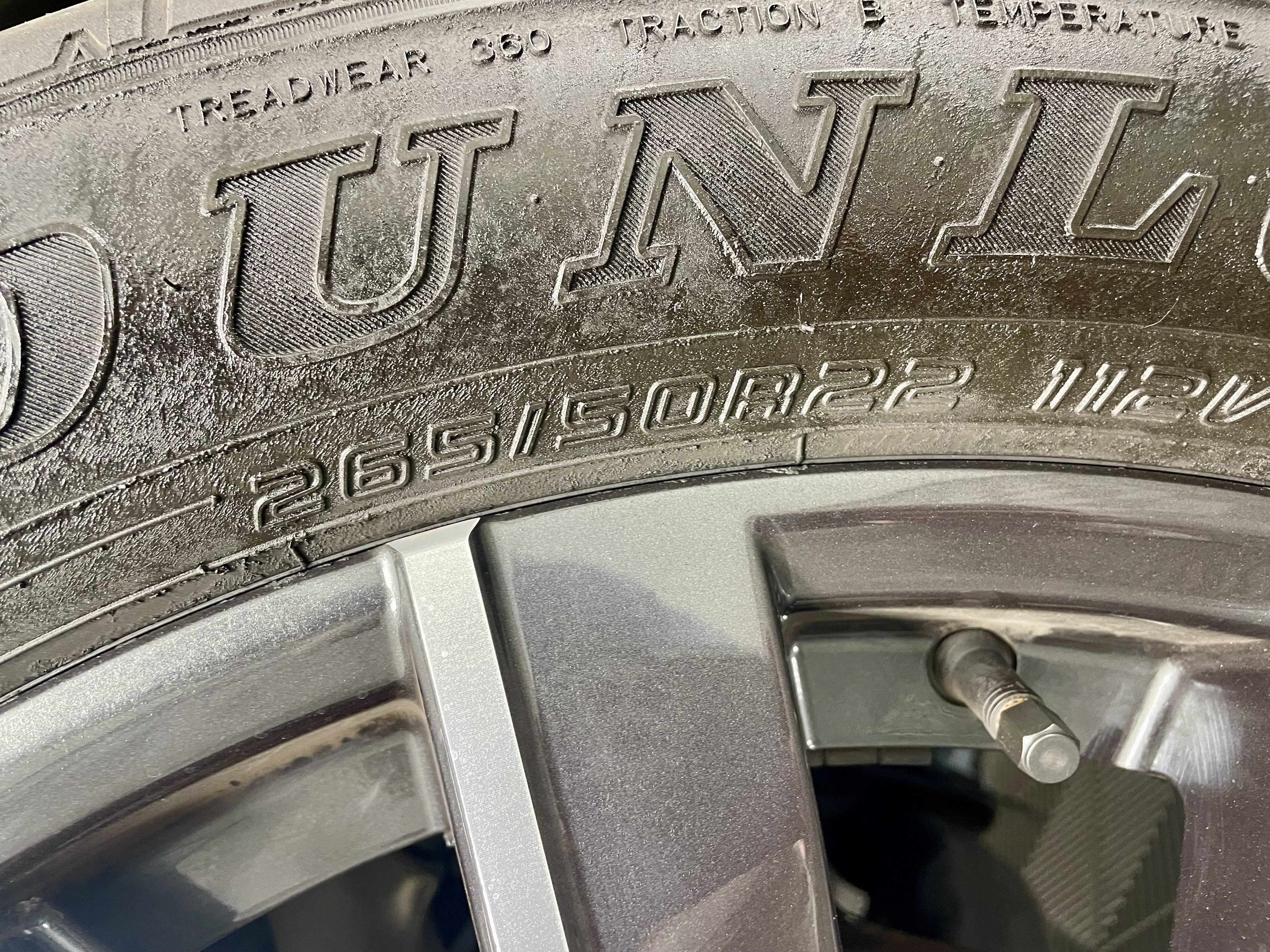 Used 2024 Lexus GX 550 w/ Accessory Package (Z1) image 10