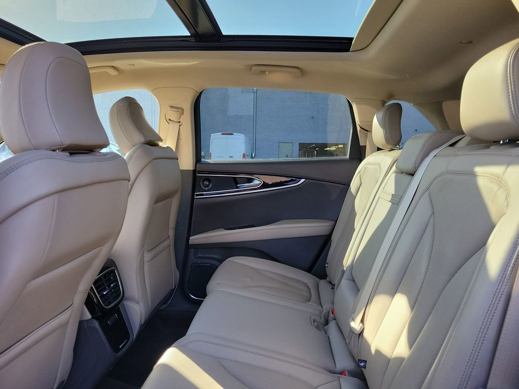 Certified 2023 Lincoln Nautilus Reserve w/ Equipment Group 201A image 13