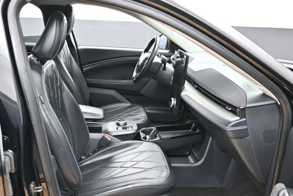 Used 2023 Ford Mustang Mach-E Select AWD/4WD image 39