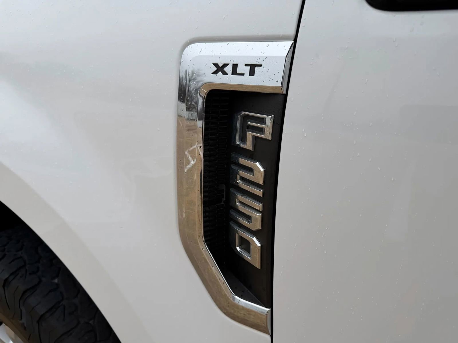 Used 2018 Ford F250 XLT w/ FX4 Off-Road Package image 11