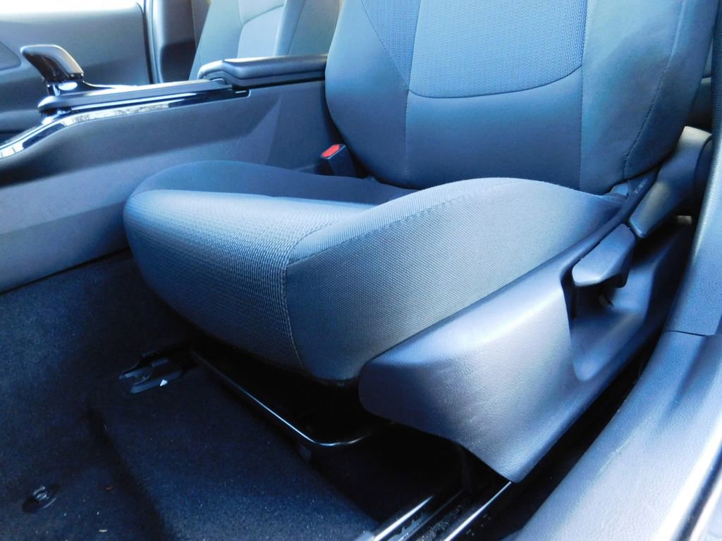 Used 2024 Toyota Prius LE image 13