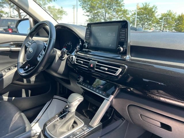 Certified 2021 Kia Seltos EX AWD/4WD image 36